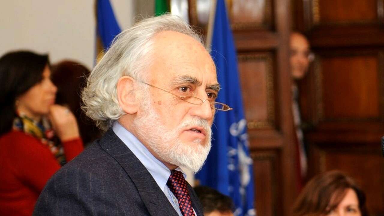 Al Professor Mario Aldo Toscano il premio speciale del cinquantennio del Premio Letterario Basilicata