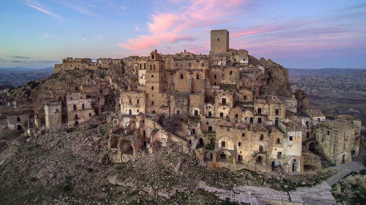 A Craco riapre il Parco museale scenografico