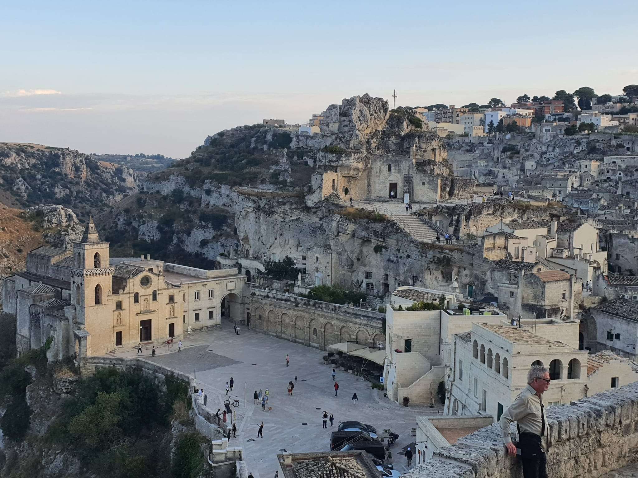 La città del cinema: al via le riprese del film indiano “Viswam” nei Sassi di Matera