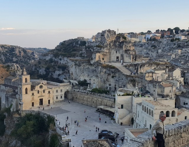 La città del cinema: al via le riprese del film indiano “Viswam” nei Sassi di Matera