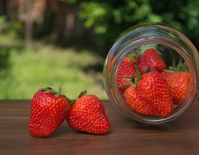 La Basilicata arriva a Sanremo con “la fragola che vuol fare il pomodoro”