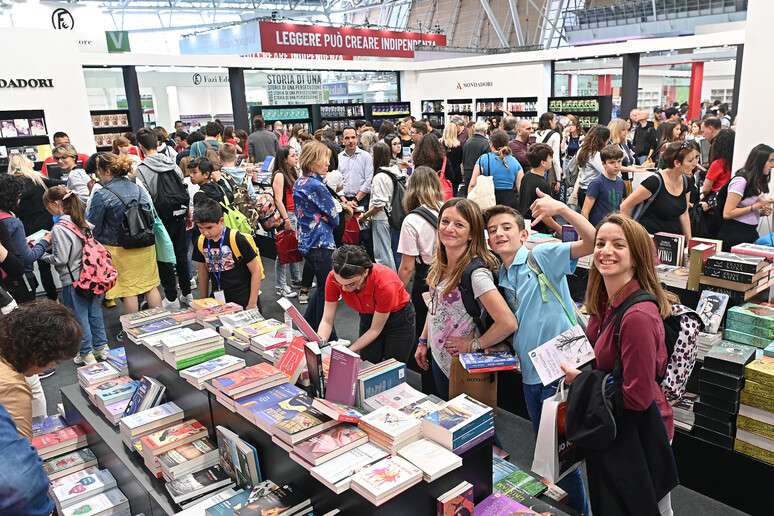 La Basilicata torna al Salone del Libro di Torino con un suo stand