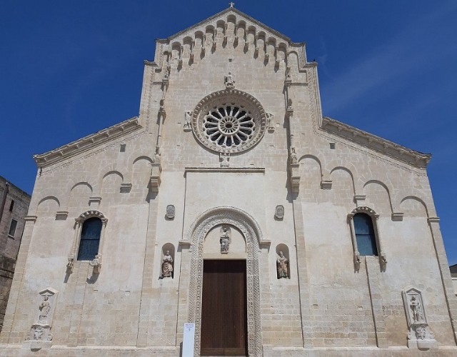 Basilica Pontificia Cattedrale di Maria Santissima della Bruna e Sant'Eustachio