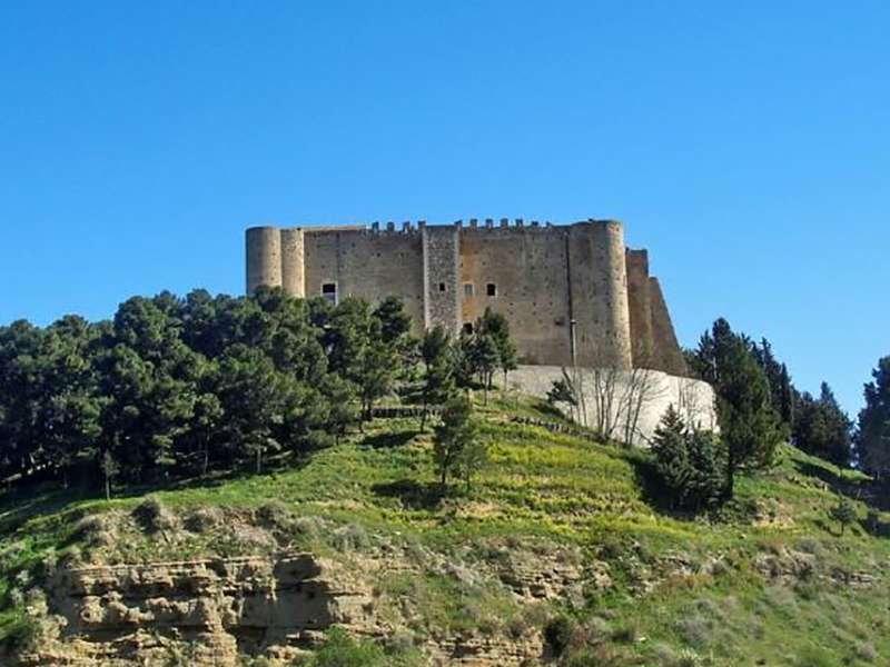 Castello di Miglionico
