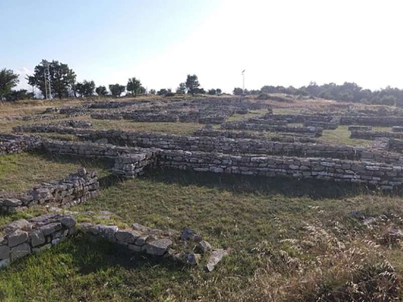 Scavi archeologici Vaglio Basilicata